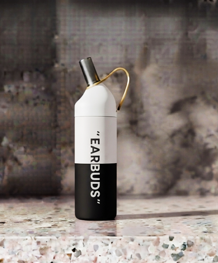 Portable Sport Water Bottle with Built-in Straw & Carry Handle - Image 3